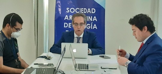 Webinar COMO INFLUYE EN LA ERA COVID 19 EN LA FORMACION DE LOS MEDICOS RESIDENTES